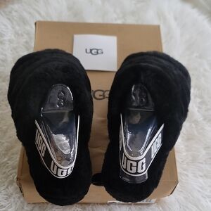 UGG Black Fluff Yeah Slides